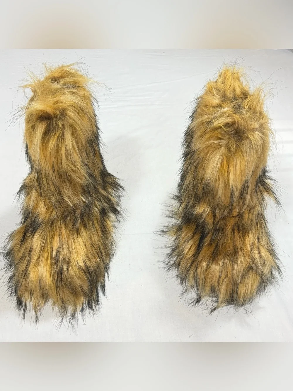Women's 11 Brown Shaggy Faux Fur Yeti Boots NWOT Y2K Festival